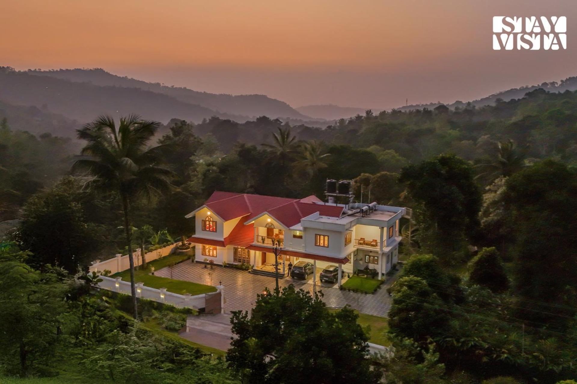 Stayvista At Spice Notes - Breakfast Included Munnar Exteriör bild